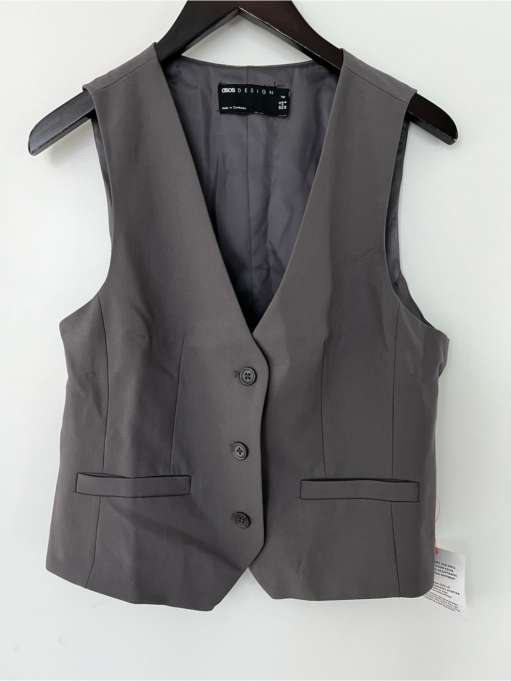 NWT ASOS DESIGN Women’s Sleeveless 3-Button Suit Vest Gray US 8 Tall